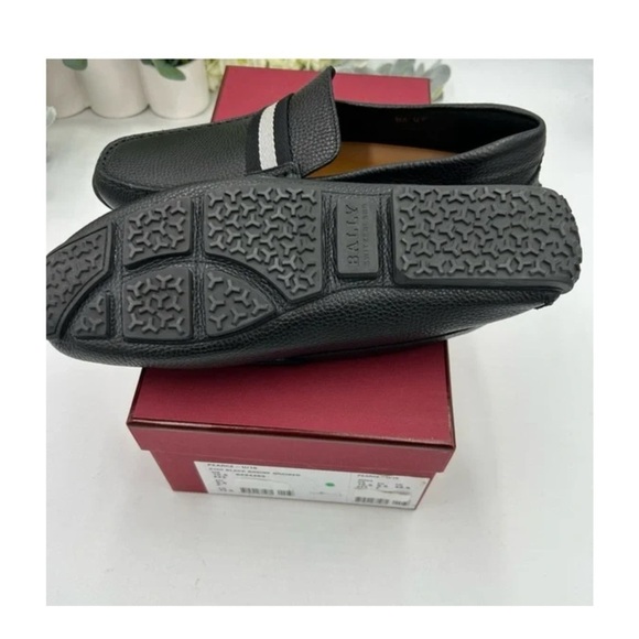 Loafers_&_Slip_Ons